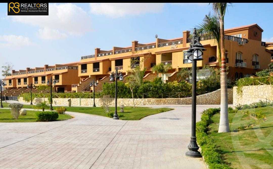 https://aqarmap.com.eg/en/listing/4259002-for-sale-cairo-el-sheikh-zayed-city-compounds-in-sheikh-zayed-pyramids-walk