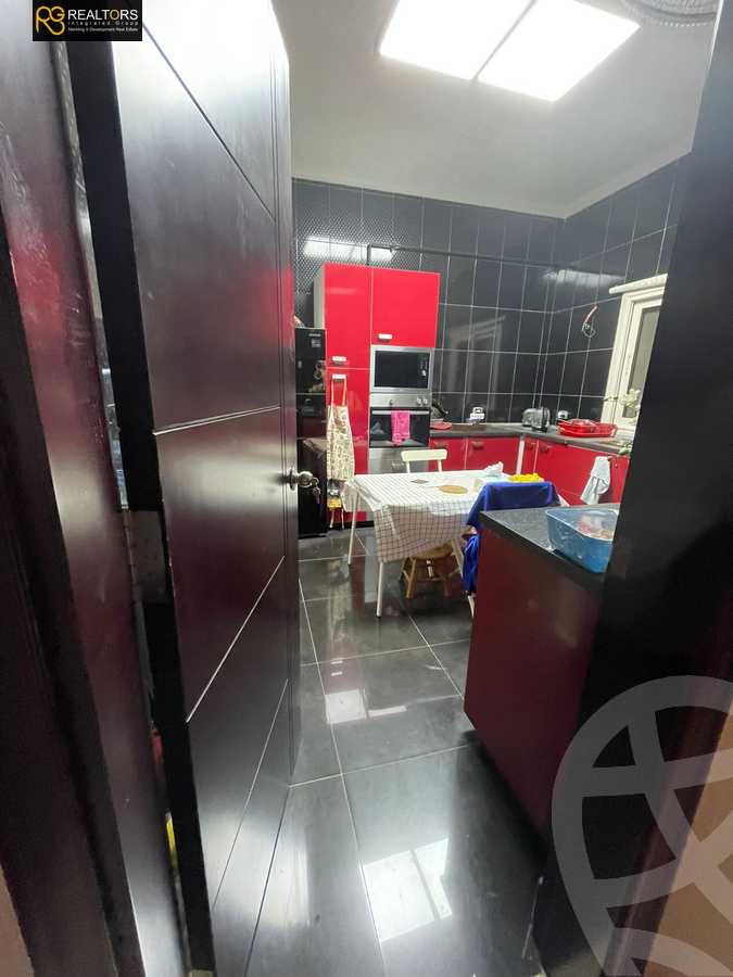 https://aqarmap.com.eg/en/listing/4259315-for-sale-cairo-el-sheikh-zayed-city-compounds-wyst-ln-blm-hylz-llttwyr