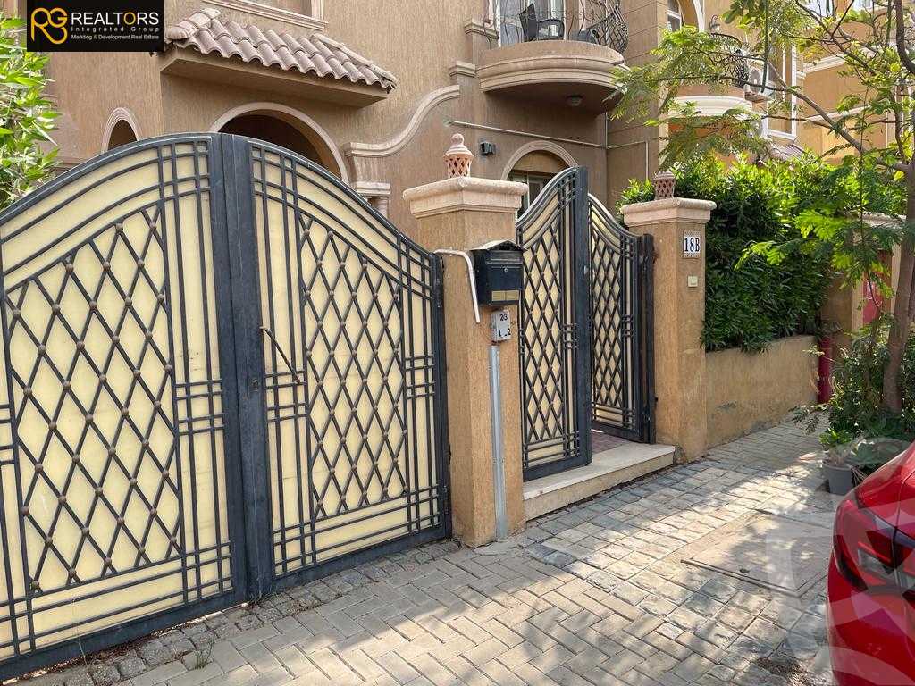 https://aqarmap.com.eg/en/listing/4259315-for-sale-cairo-el-sheikh-zayed-city-compounds-wyst-ln-blm-hylz-llttwyr