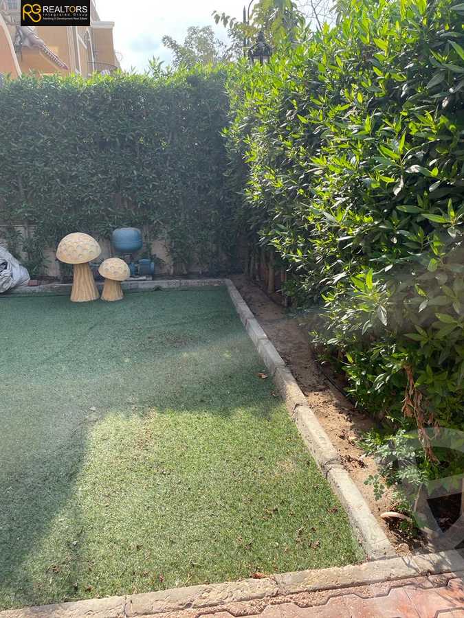 https://aqarmap.com.eg/en/listing/4259315-for-sale-cairo-el-sheikh-zayed-city-compounds-wyst-ln-blm-hylz-llttwyr
