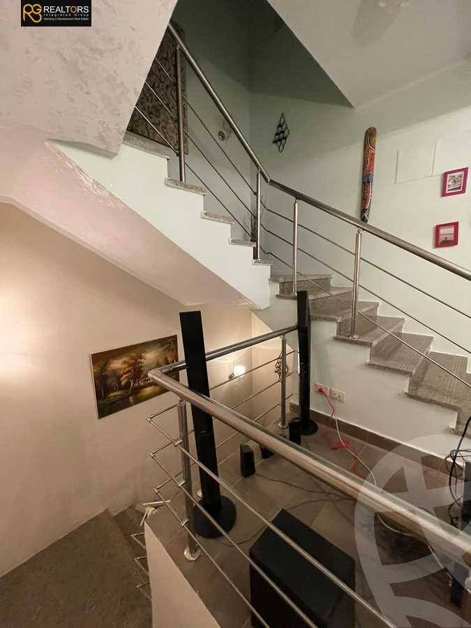 https://aqarmap.com.eg/en/listing/4259315-for-sale-cairo-el-sheikh-zayed-city-compounds-wyst-ln-blm-hylz-llttwyr
