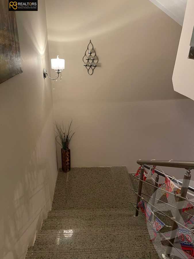https://aqarmap.com.eg/en/listing/4259315-for-sale-cairo-el-sheikh-zayed-city-compounds-wyst-ln-blm-hylz-llttwyr