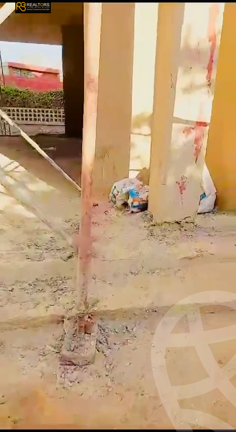 https://aqarmap.com.eg/ar/listing/4270156-for-sale-cairo-el-sheikh-zayed-city-compounds-in-sheikh-zayed-beverly-hills