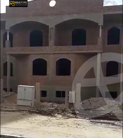 https://aqarmap.com.eg/ar/listing/4271169-for-sale-cairo-6th-of-october-compounds-l-fyd-lbstn