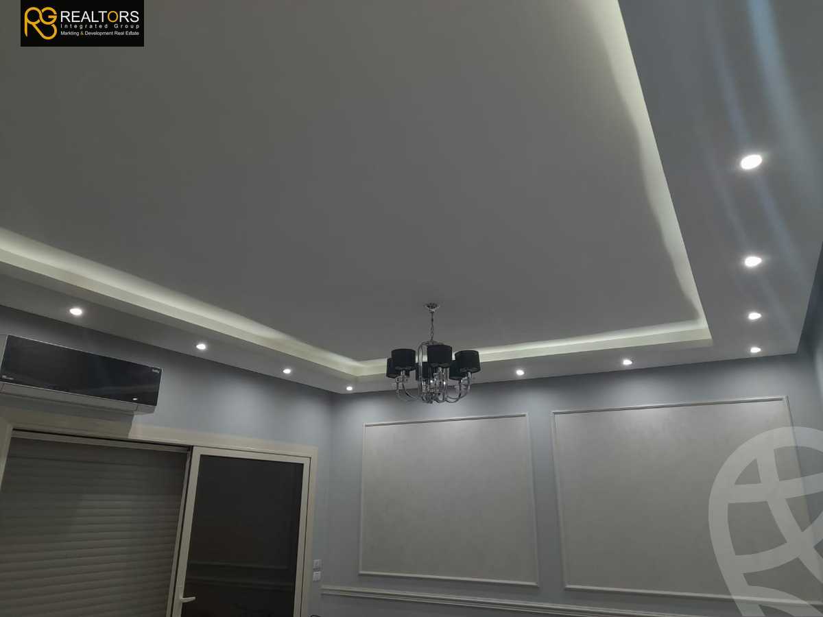 https://aqarmap.com.eg/en/listing/4271616-for-sale-cairo-el-sheikh-zayed-city-compounds-wyst-ln-blm-hylz-llttwyr