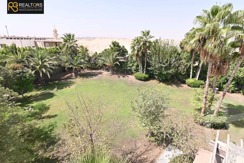 https://aqarmap.com.eg/en/listing/4272077-for-sale-cairo-6th-of-october-shr-drym-lnd