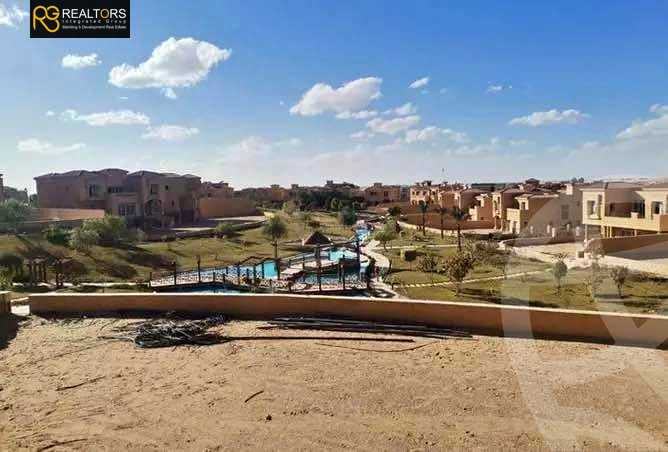 https://aqarmap.com.eg/en/listing/4286394-for-sale-cairo-el-sheikh-zayed-city-compounds-in-sheikh-zayed-royal-meadows