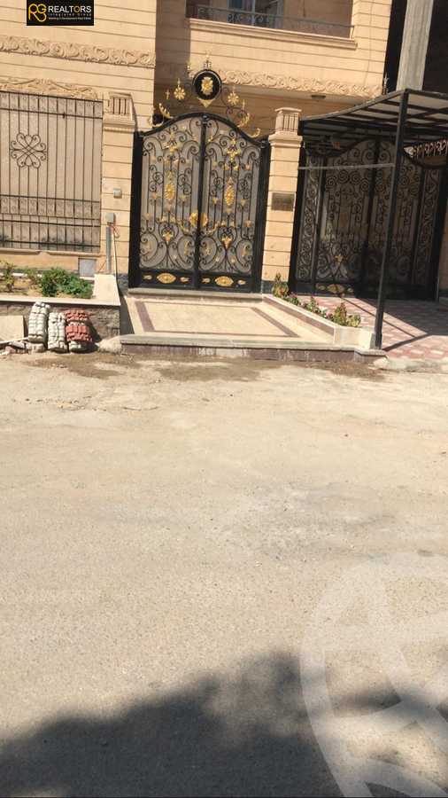 https://aqarmap.com.eg/en/listing/4288368-for-sale-cairo-6th-of-october-shr-drym-lnd