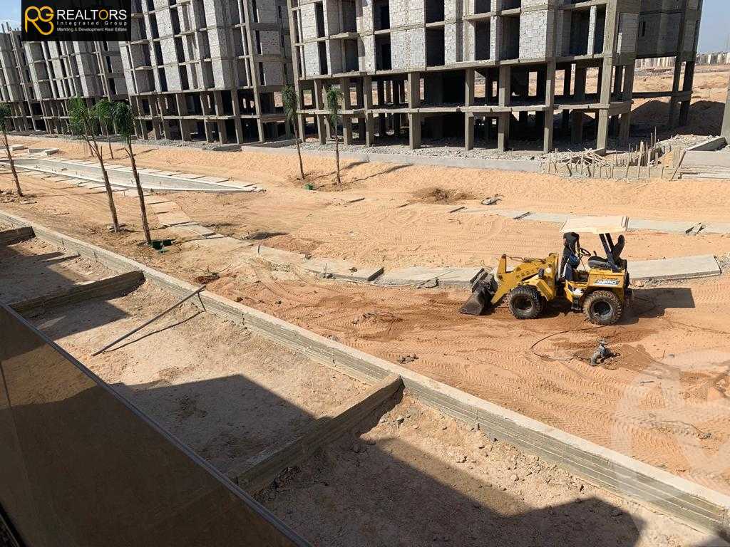 https://aqarmap.com.eg/en/listing/4292500-for-sale-cairo-6th-of-october-compound-sun-capital