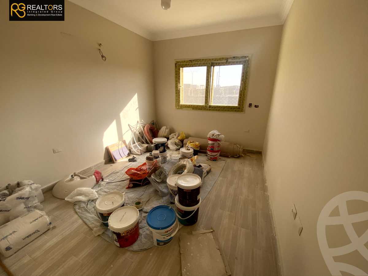 https://aqarmap.com.eg/ar/listing/4293401-for-rent-cairo-6th-of-october-compound-rihana