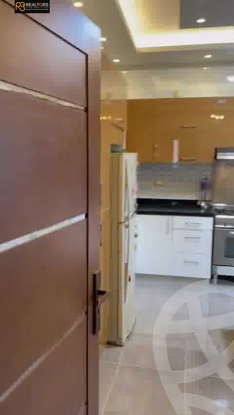 https://aqarmap.com.eg/en/listing/4300530-for-sale-cairo-6th-of-october-compound-reem-residence