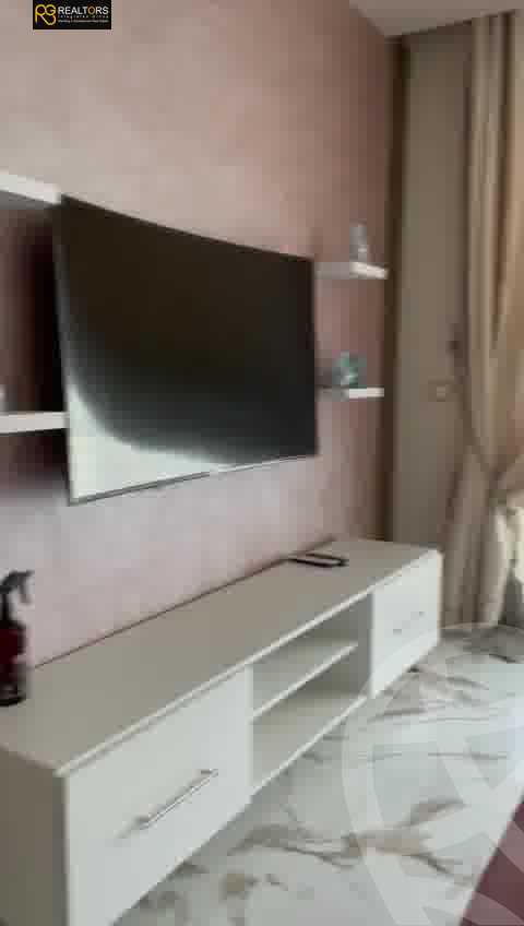 https://aqarmap.com.eg/en/listing/4300530-for-sale-cairo-6th-of-october-compound-reem-residence