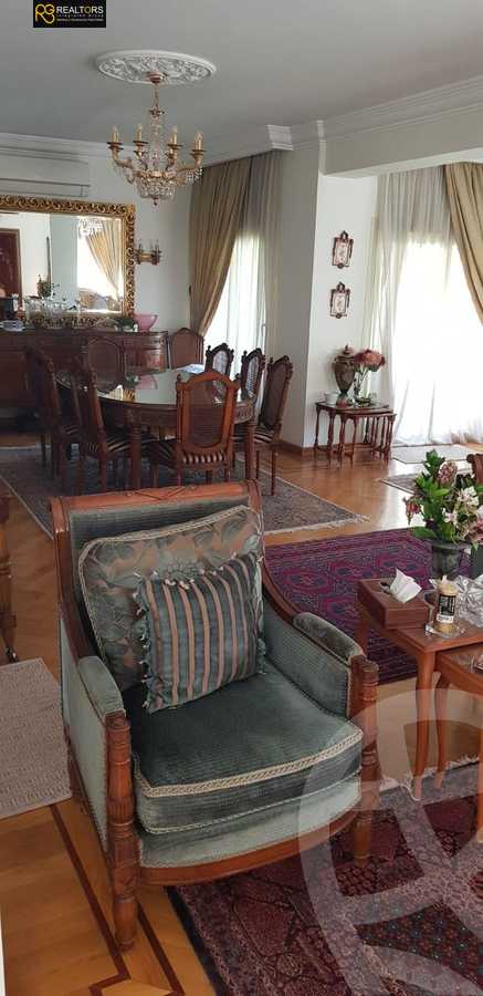 https://aqarmap.com.eg/ar/listing/4300644-for-sale-cairo-el-sheikh-zayed-city-compounds-in-sheikh-zayed-royal-city