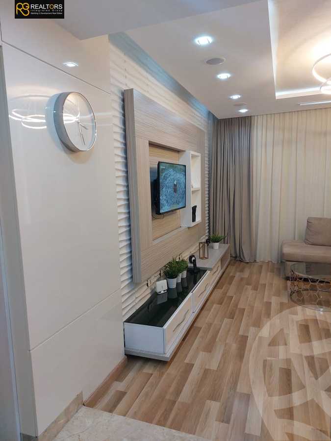 https://aqarmap.com.eg/ar/listing/4300745-for-sale-cairo-el-sheikh-zayed-city-compounds-in-sheikh-zayed-zayed-dunes