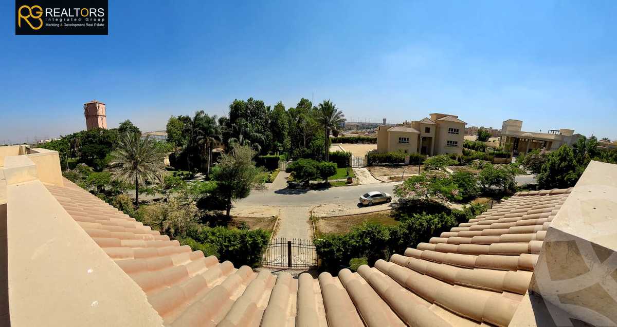 https://aqarmap.com.eg/en/listing/4300975-for-sale-cairo-6th-of-october-compound-royal-hills