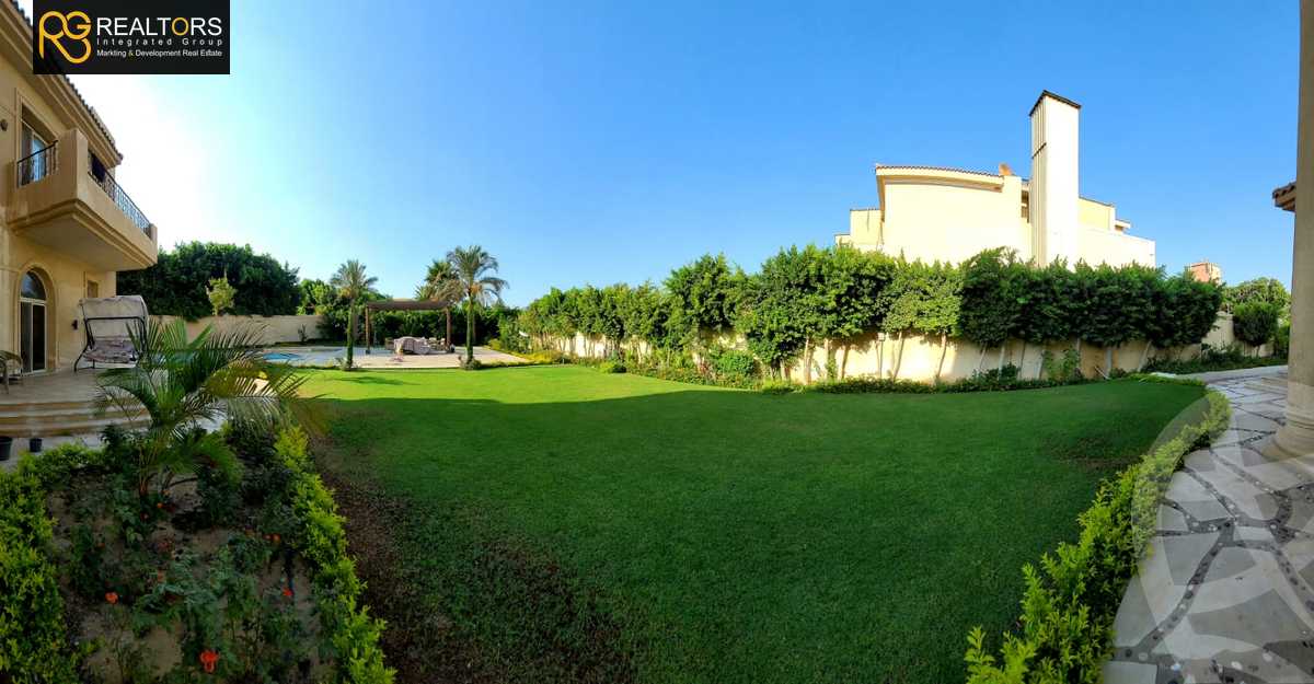 https://aqarmap.com.eg/en/listing/4300975-for-sale-cairo-6th-of-october-compound-royal-hills