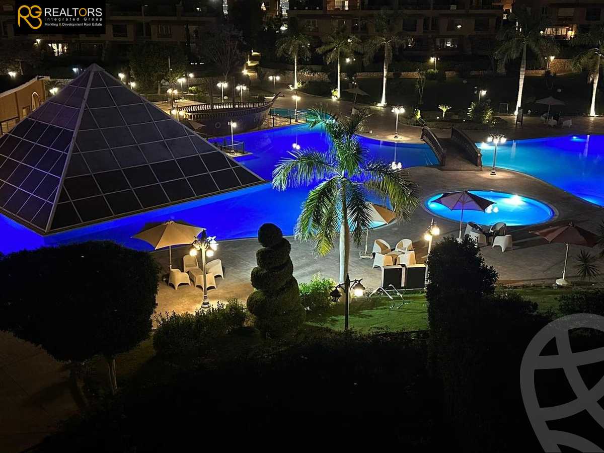https://aqarmap.com.eg/en/listing/4301570-for-sale-cairo-el-sheikh-zayed-city-compounds-in-sheikh-zayed-pyramids-walk