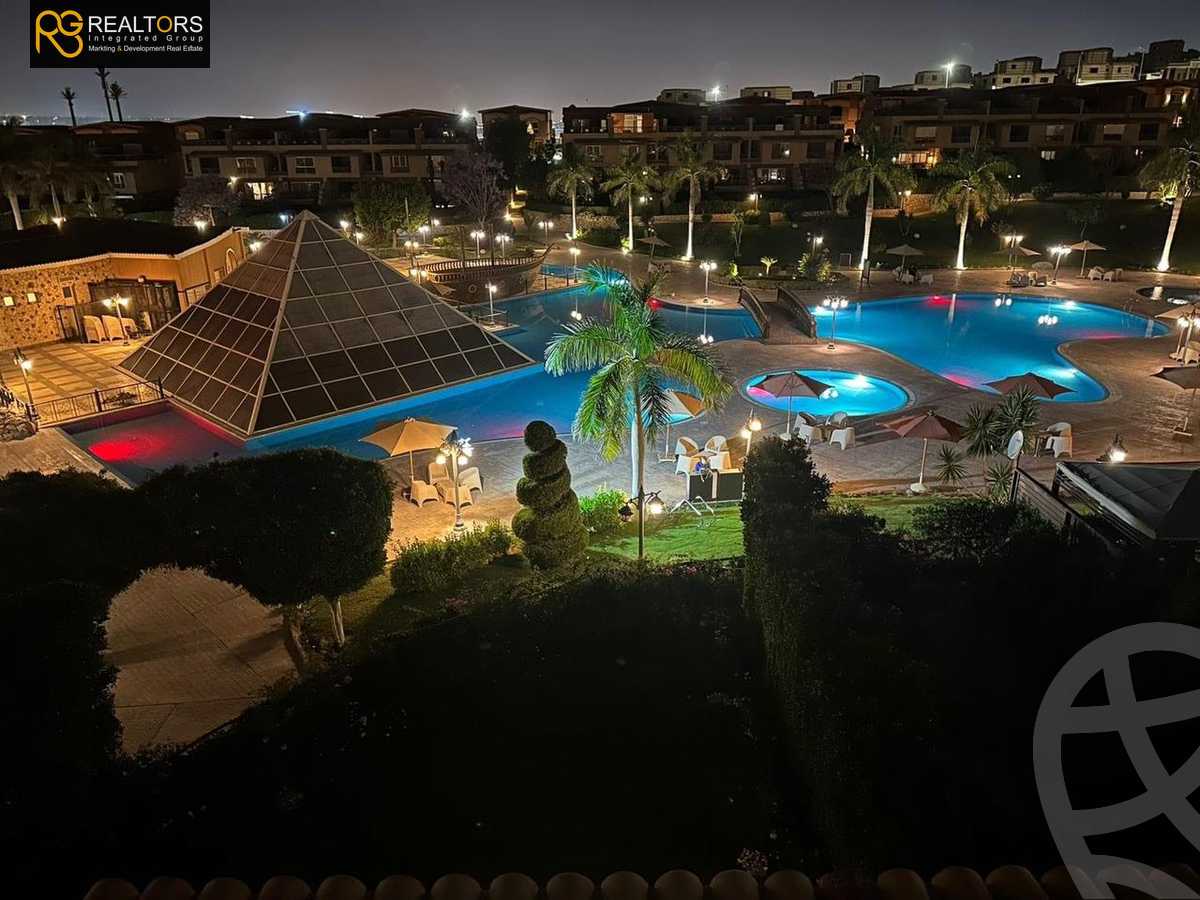 https://aqarmap.com.eg/en/listing/4301570-for-sale-cairo-el-sheikh-zayed-city-compounds-in-sheikh-zayed-pyramids-walk