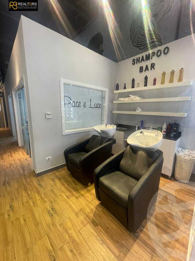 https://aqarmap.com.eg/ar/listing/4310065-for-sale-cairo-el-sheikh-zayed-city-compounds-in-sheikh-zayed-beverly-hills