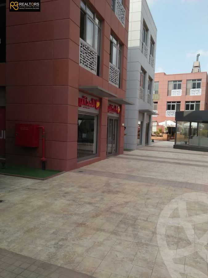 https://aqarmap.com.eg/ar/listing/4310286-for-sale-cairo-el-sheikh-zayed-city-compounds-in-sheikh-zayed-the-courtyard