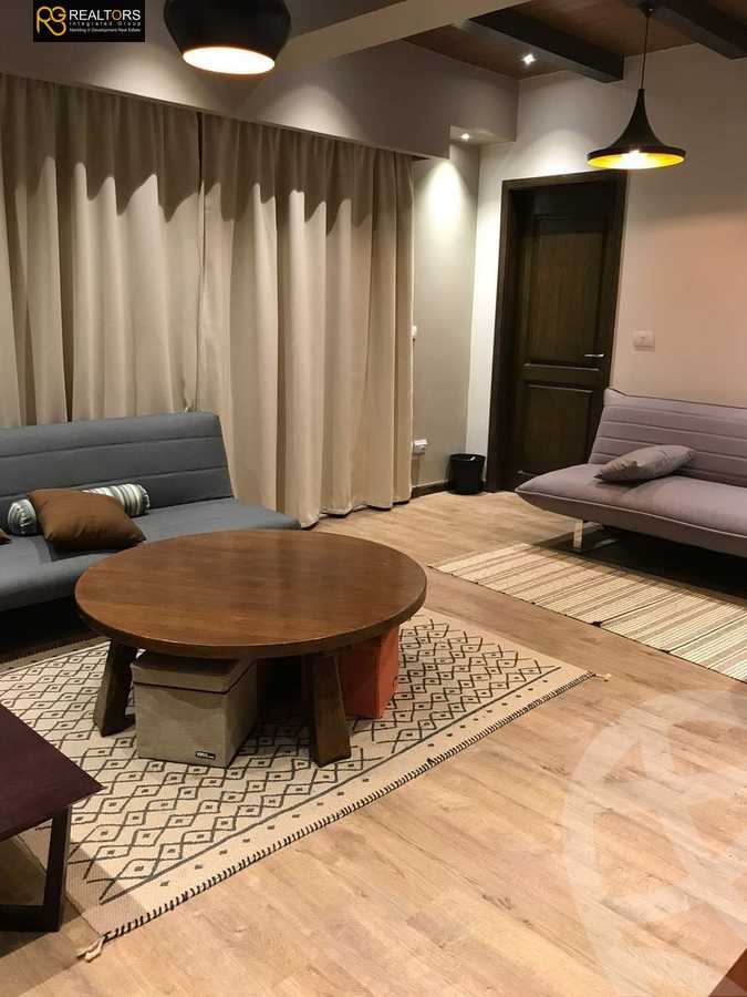 https://aqarmap.com.eg/ar/listing/4318130-for-sale-cairo-el-sheikh-zayed-city-compounds-in-sheikh-zayed-beverly-hills