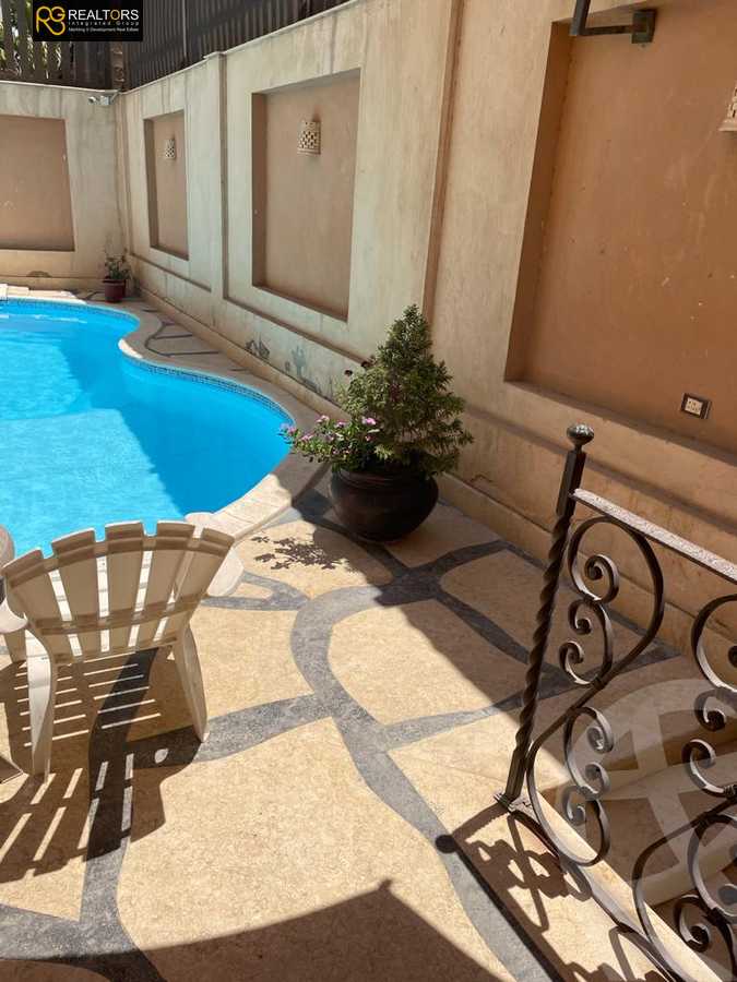 https://aqarmap.com.eg/ar/listing/4318132-for-sale-cairo-el-sheikh-zayed-city-compounds-in-sheikh-zayed-beverly-hills