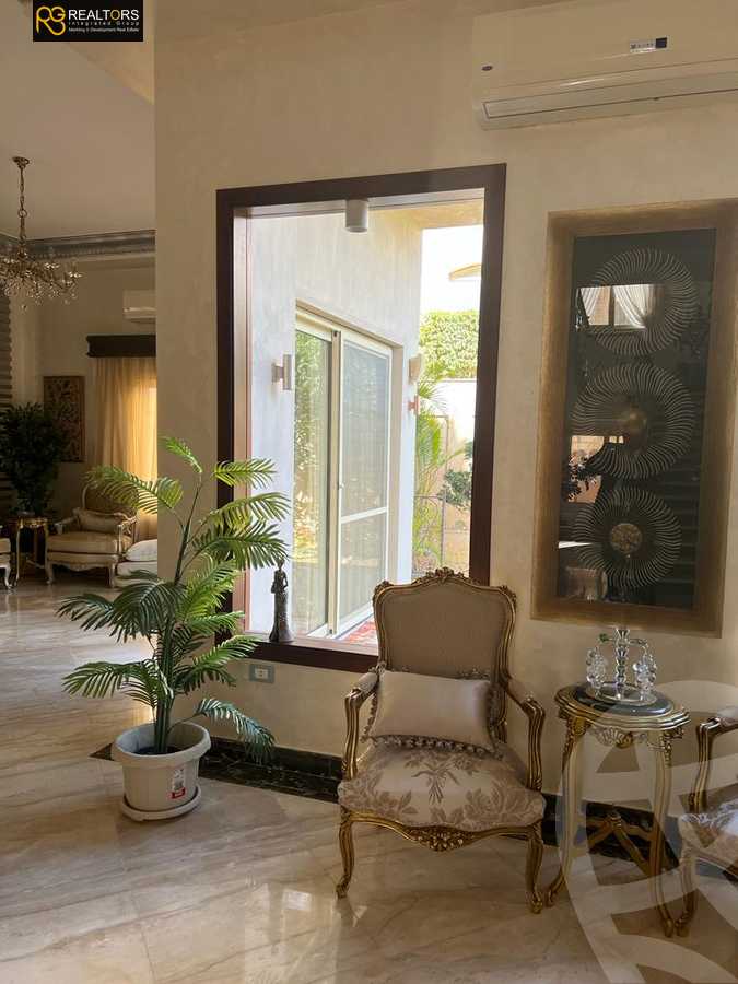 https://aqarmap.com.eg/ar/listing/4318132-for-sale-cairo-el-sheikh-zayed-city-compounds-in-sheikh-zayed-beverly-hills