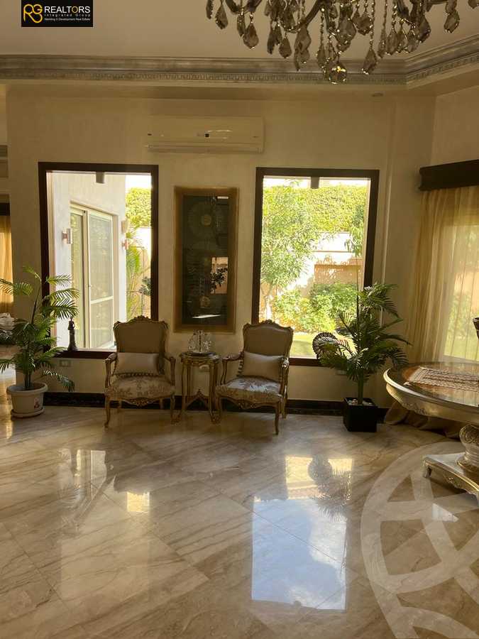 https://aqarmap.com.eg/ar/listing/4318132-for-sale-cairo-el-sheikh-zayed-city-compounds-in-sheikh-zayed-beverly-hills
