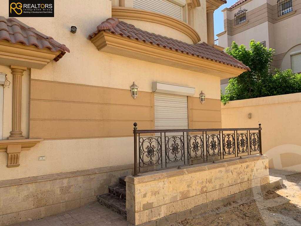 https://aqarmap.com.eg/ar/listing/4318322-for-sale-cairo-el-sheikh-zayed-city-compounds-in-sheikh-zayed-royal-city