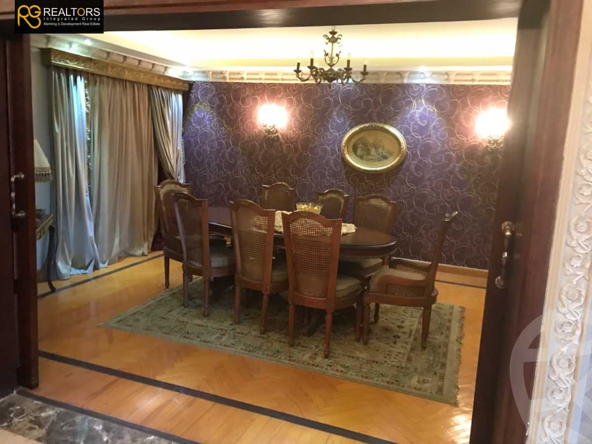 https://aqarmap.com.eg/ar/listing/4318418-for-sale-cairo-el-sheikh-zayed-city-compounds-in-sheikh-zayed-royal-city