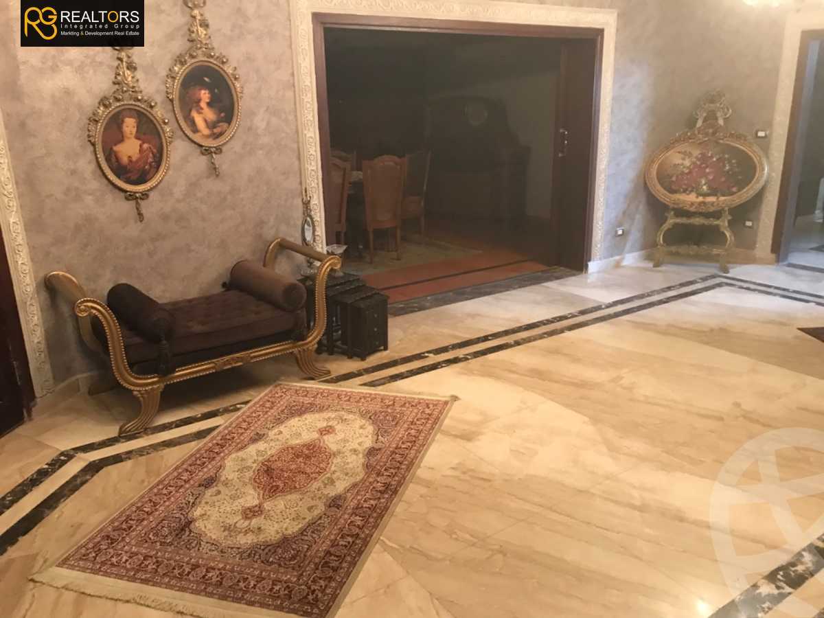 https://aqarmap.com.eg/ar/listing/4318418-for-sale-cairo-el-sheikh-zayed-city-compounds-in-sheikh-zayed-royal-city