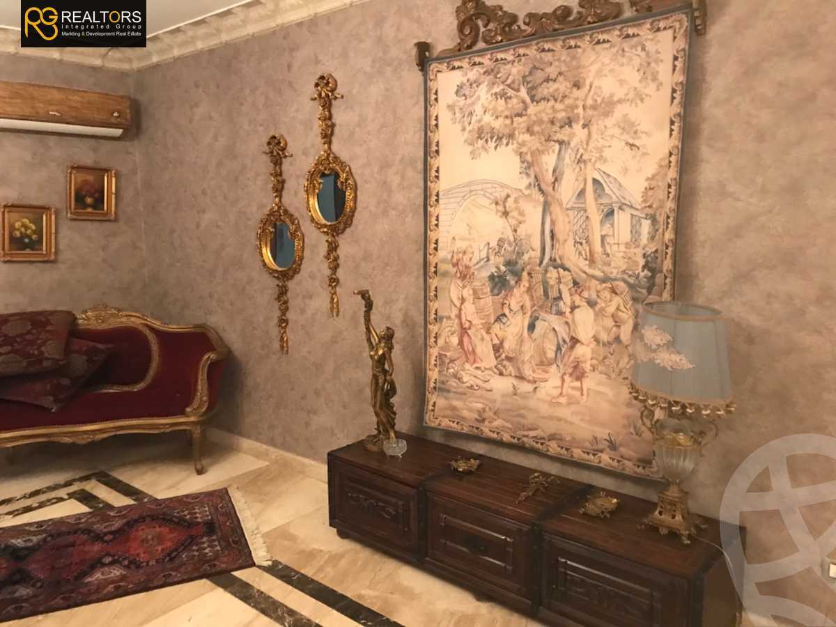 https://aqarmap.com.eg/ar/listing/4318418-for-sale-cairo-el-sheikh-zayed-city-compounds-in-sheikh-zayed-royal-city