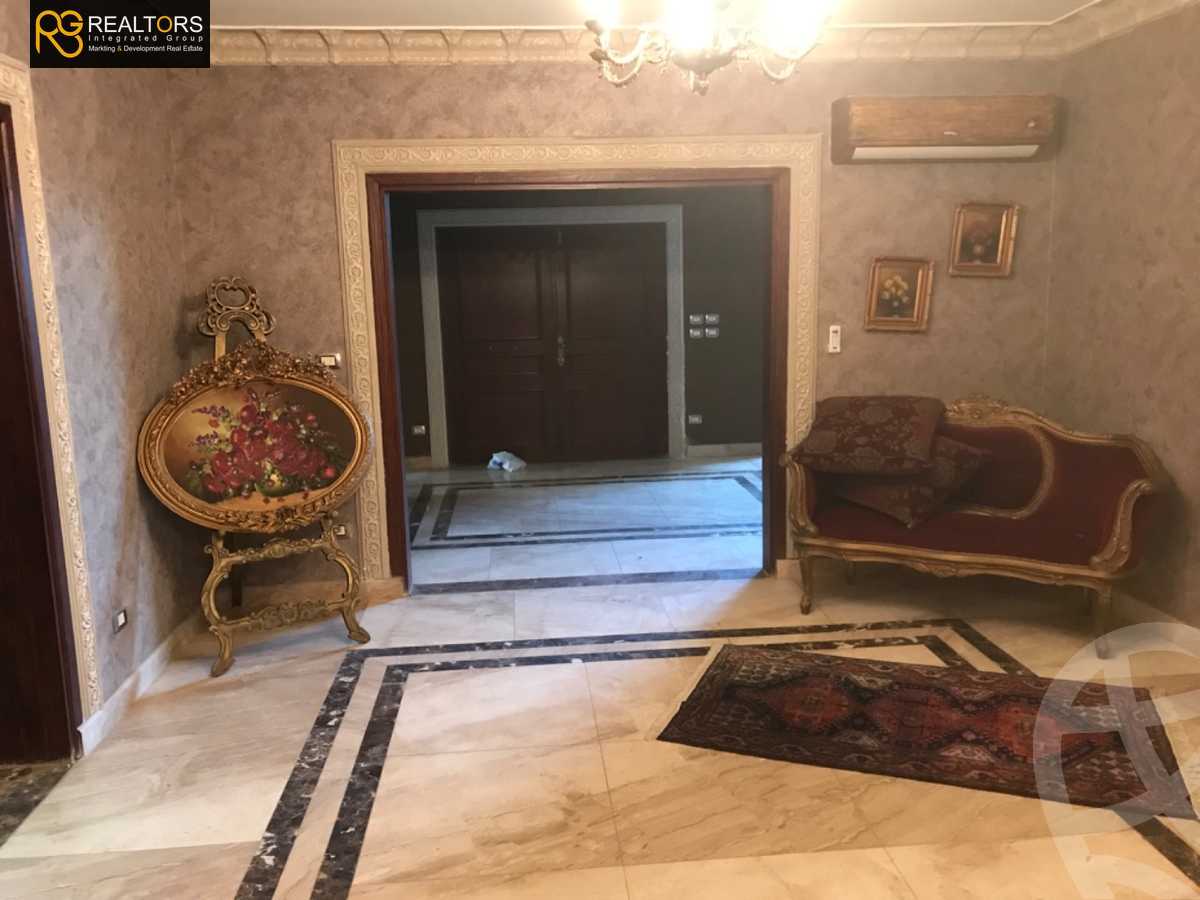 https://aqarmap.com.eg/ar/listing/4318418-for-sale-cairo-el-sheikh-zayed-city-compounds-in-sheikh-zayed-royal-city