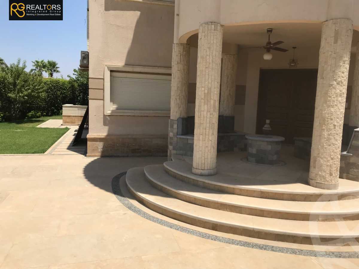 https://aqarmap.com.eg/ar/listing/4318418-for-sale-cairo-el-sheikh-zayed-city-compounds-in-sheikh-zayed-royal-city