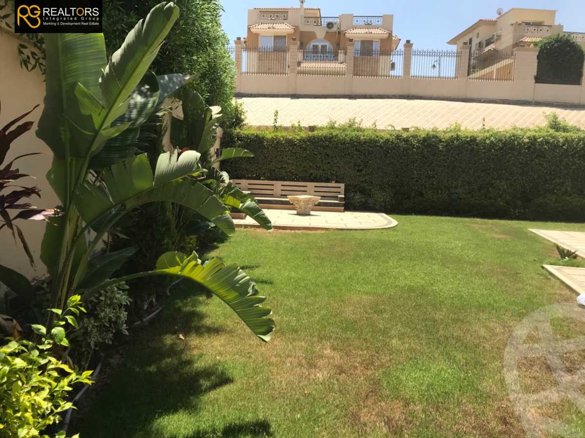 https://aqarmap.com.eg/ar/listing/4318418-for-sale-cairo-el-sheikh-zayed-city-compounds-in-sheikh-zayed-royal-city