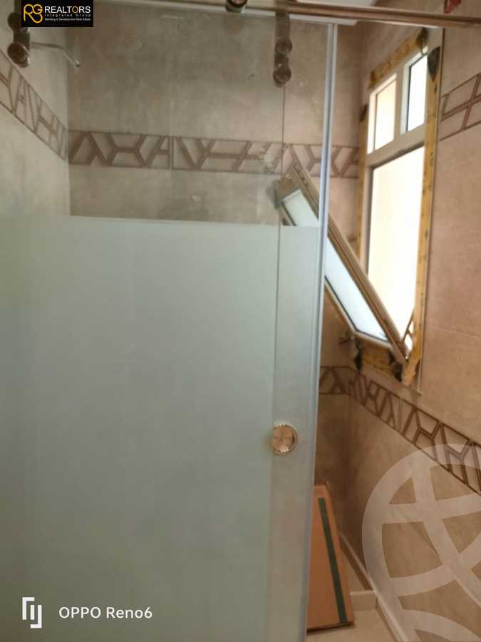 https://aqarmap.com.eg/en/listing/4318428-for-rent-cairo-el-sheikh-zayed-city-compounds-in-sheikh-zayed-royal-meadows