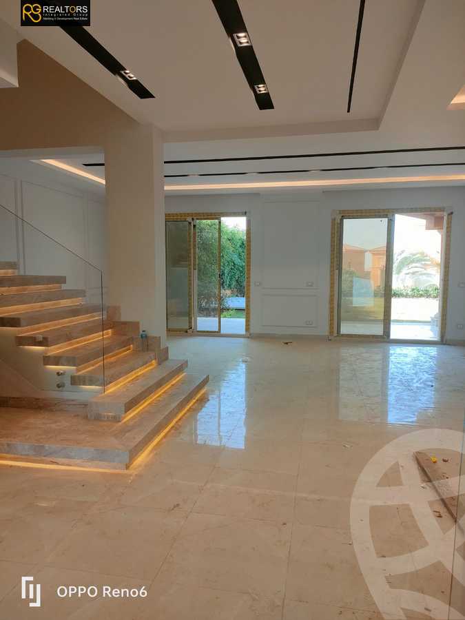 https://aqarmap.com.eg/en/listing/4318428-for-rent-cairo-el-sheikh-zayed-city-compounds-in-sheikh-zayed-royal-meadows