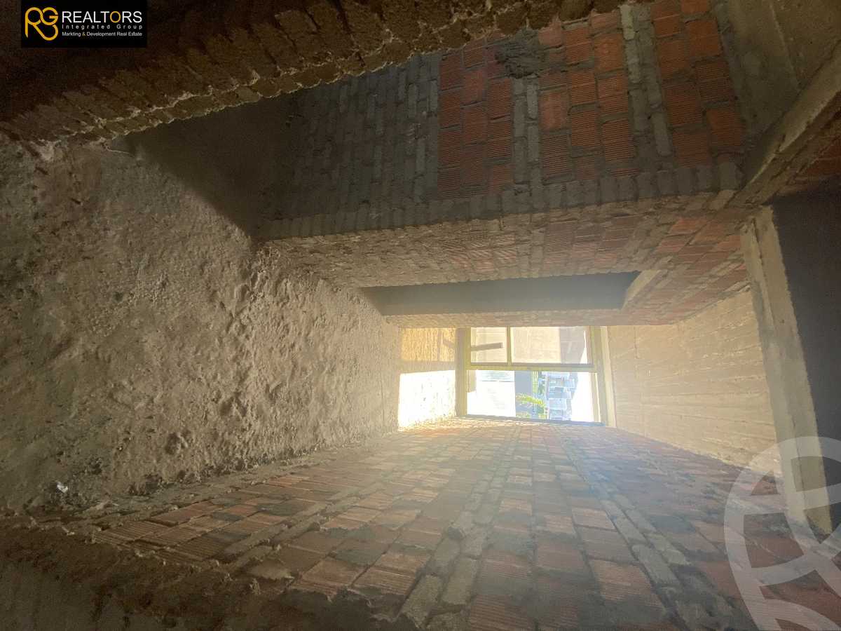 https://aqarmap.com.eg/en/listing/4318453-for-sale-cairo-el-sheikh-zayed-city-compounds-in-sheikh-zayed-el-patio-zahraa