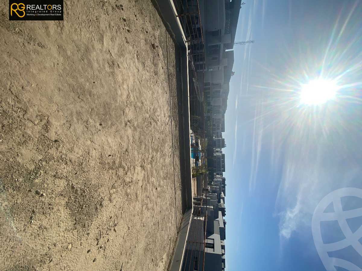 https://aqarmap.com.eg/en/listing/4318453-for-sale-cairo-el-sheikh-zayed-city-compounds-in-sheikh-zayed-el-patio-zahraa
