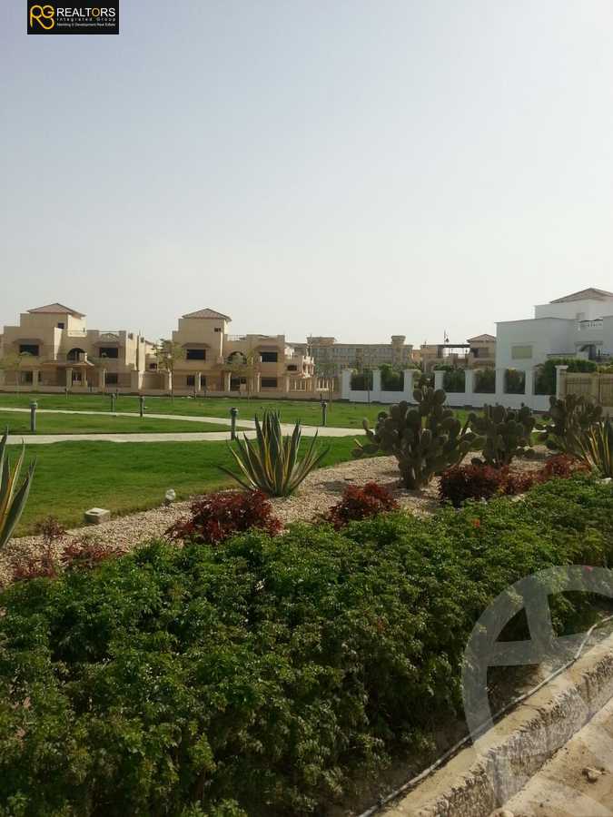 https://aqarmap.com.eg/ar/listing/4318438-for-sale-cairo-el-sheikh-zayed-city-compounds-in-sheikh-zayed-royal-city