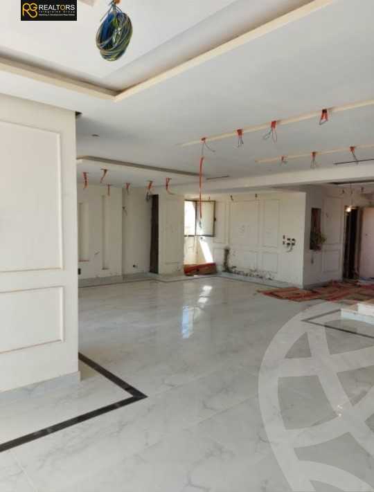 https://aqarmap.com.eg/en/listing/4318549-for-sale-cairo-el-sheikh-zayed-city-compounds-in-sheikh-zayed-palm-hills-october-golf-extension