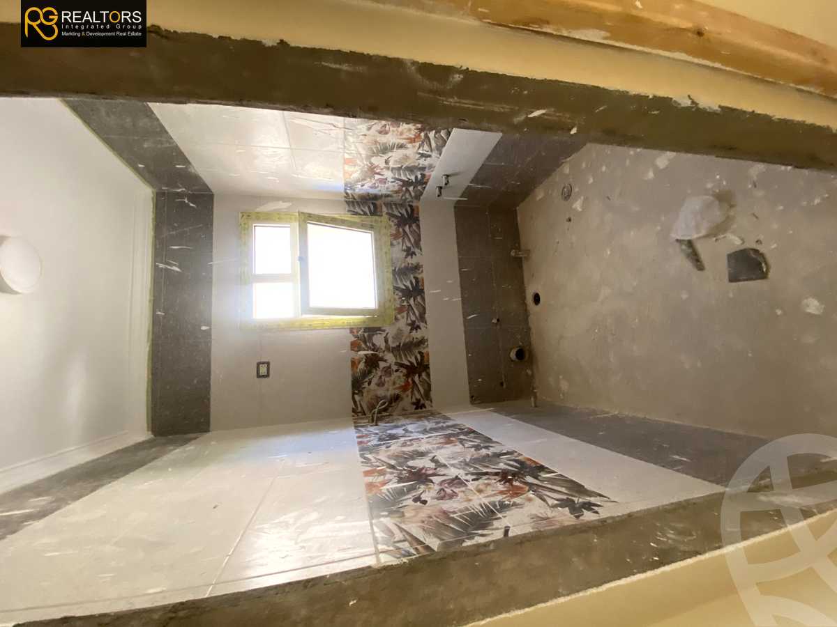 https://aqarmap.com.eg/ar/listing/4318721-for-rent-cairo-6th-of-october-compound-rihana