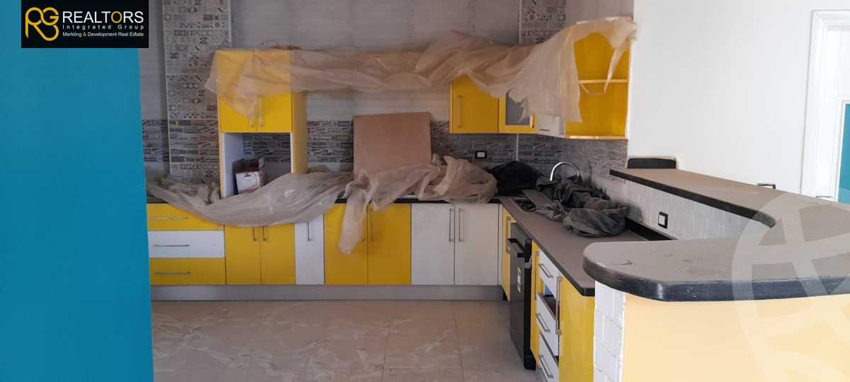 https://aqarmap.com.eg/en/listing/4319586-for-sale-cairo-el-sheikh-zayed-city-lshykh-zyd-ljdyd-kmbwnd-jryn-syty