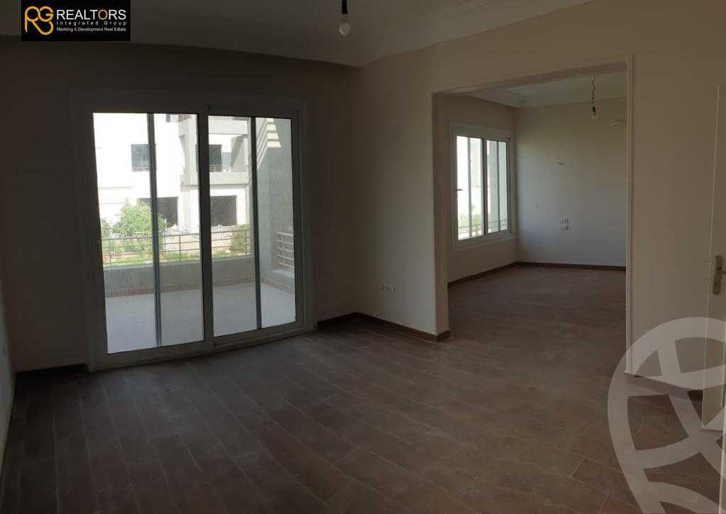 https://aqarmap.com.eg/ar/listing/4319773-for-sale-cairo-6th-of-october-compound-woodville