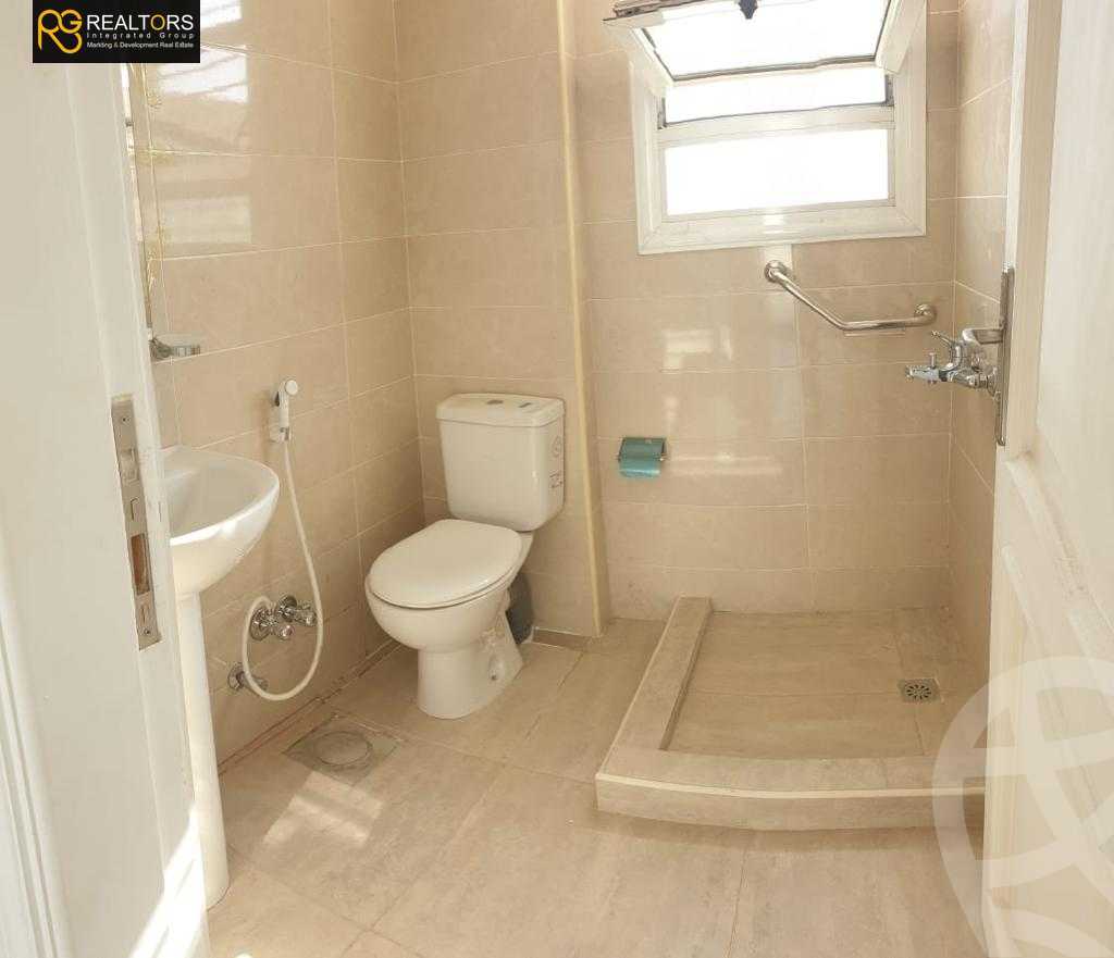https://aqarmap.com.eg/ar/listing/4319773-for-sale-cairo-6th-of-october-compound-woodville