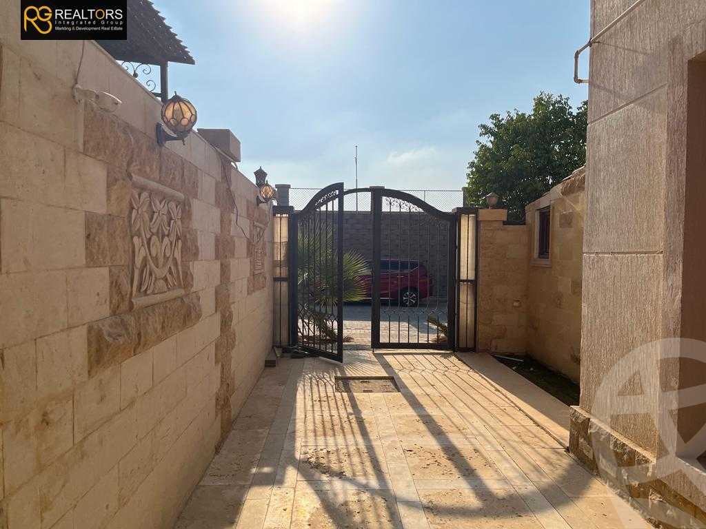 https://aqarmap.com.eg/ar/listing/4320596-for-sale-cairo-6th-of-october-hadaeq-october-kmbwnd-fy-hdyq-ktwbr-rihana