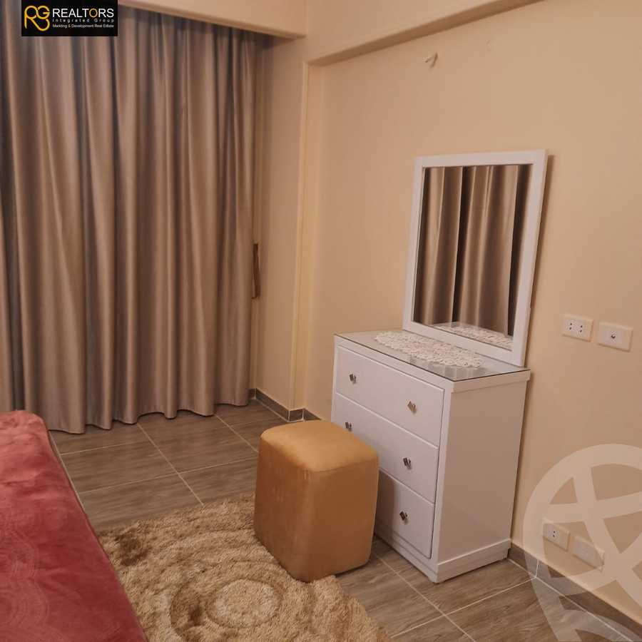 https://aqarmap.com.eg/en/listing/4323017-for-sale-cairo-6th-of-october-compound-reem-residence