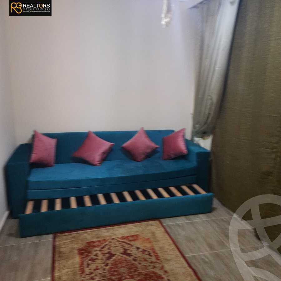 https://aqarmap.com.eg/en/listing/4323017-for-sale-cairo-6th-of-october-compound-reem-residence