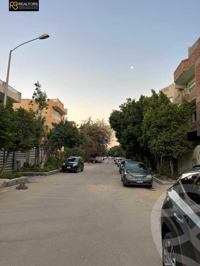 https://aqarmap.com.eg/en/listing/4335491-for-sale-cairo-6th-of-october-el-ahyaa-neighborhood-7th-abou-bakr-el-sedeek-st