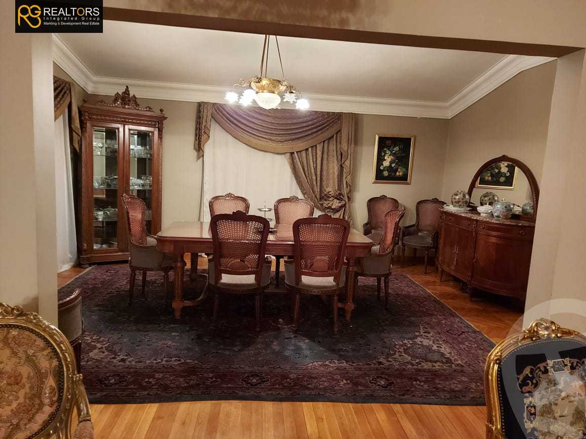 https://aqarmap.com.eg/en/listing/4337123-for-sale-cairo-6th-of-october-compound-royal-hills